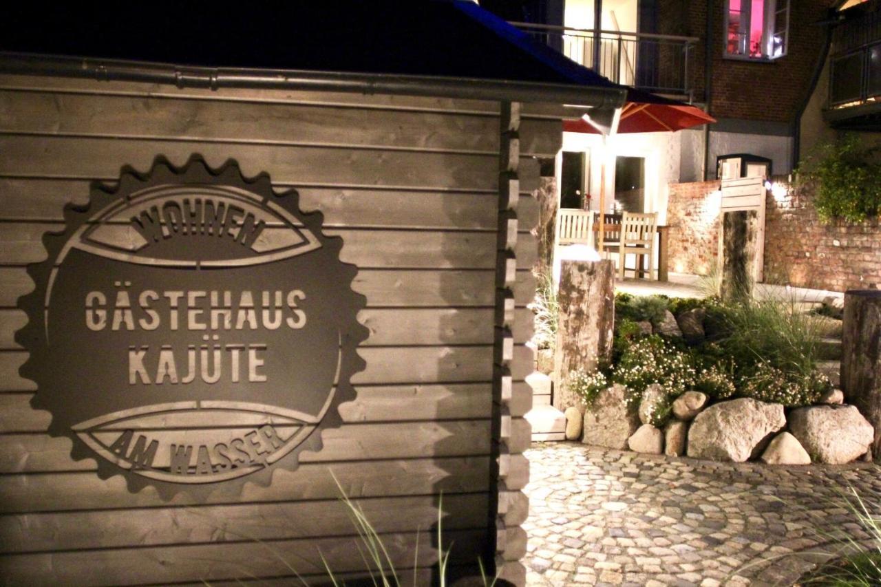 פרידריכשטאדט Gaestehaus Kajuete Direkt Am Wasser מראה חיצוני תמונה